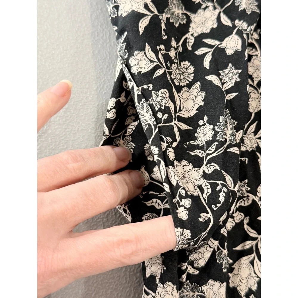 Old Navy Garden Floral Mini Dress Pockets womens sz L 90s Grunge Flirty feminine